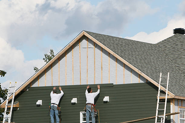Professional Siding Replacement technician working in Croton, OH